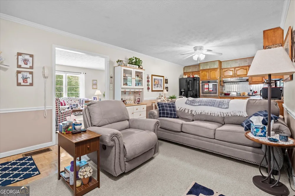 1417 Pineview CIR Douglasville, GA 30134