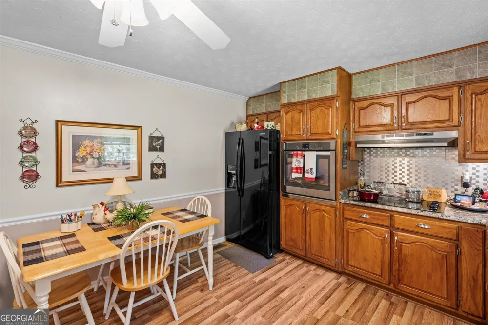 1417 Pineview CIR Douglasville, GA 30134
