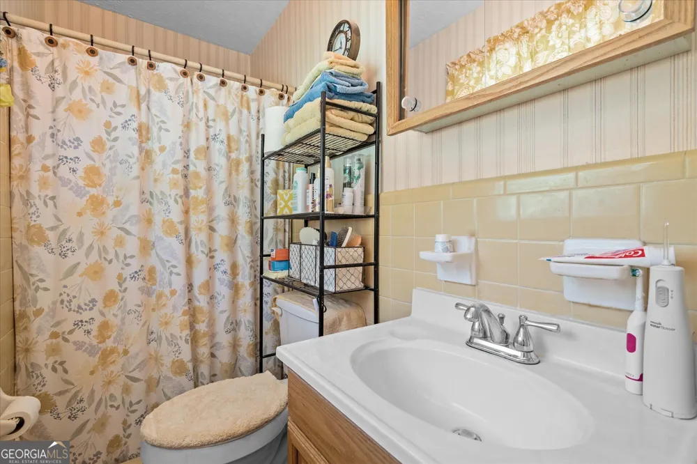 1417 Pineview CIR Douglasville, GA 30134