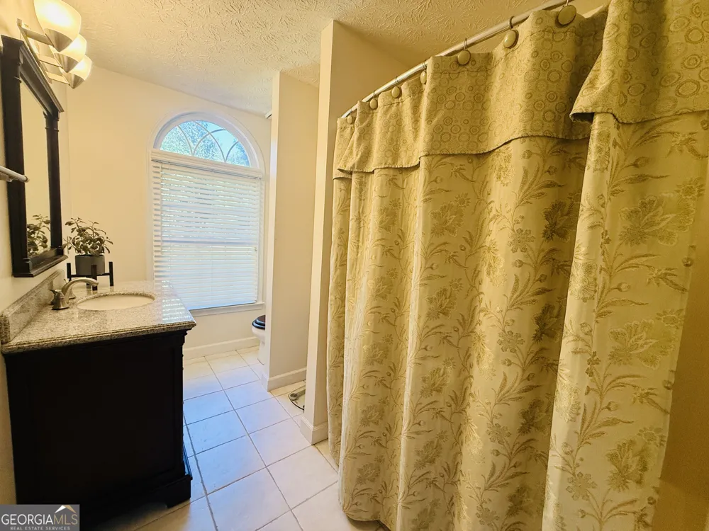 412 Taberon RD Peachtree City, GA 30269