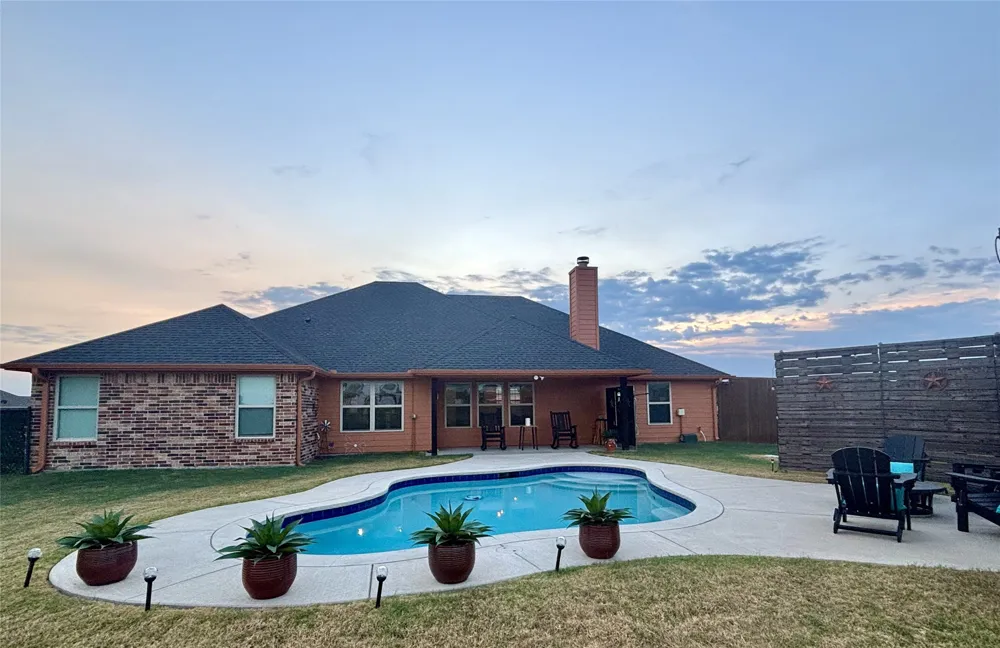 410 Water Fall Lane Nevada, TX 75173