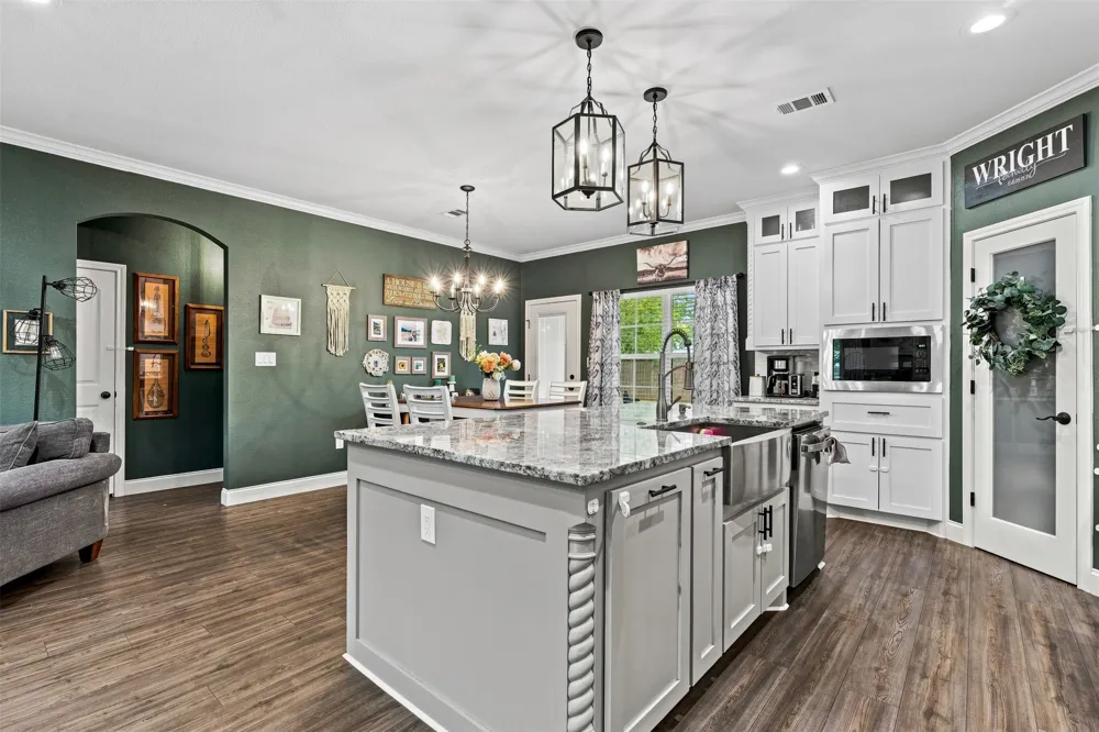 403 S Adams Street McGregor, TX 76657