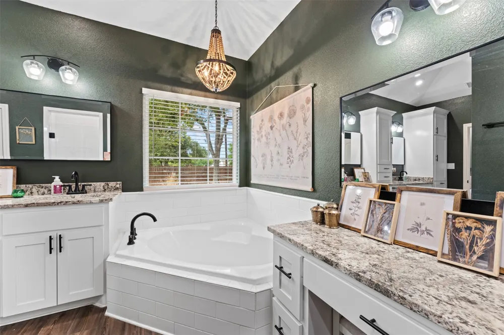 403 S Adams Street McGregor, TX 76657