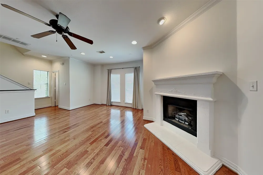 6121 Oram Street #A Dallas, TX 75214