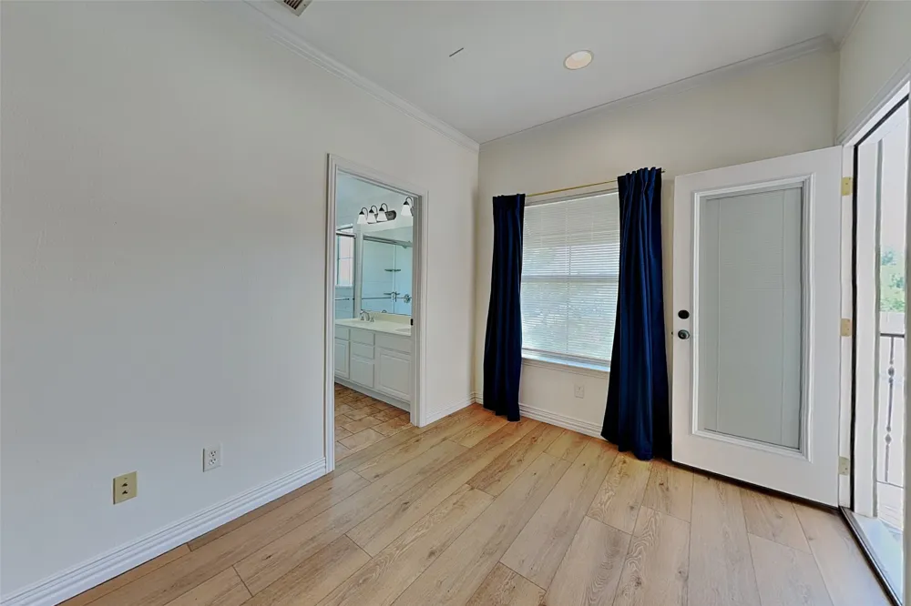 6121 Oram Street #A Dallas, TX 75214