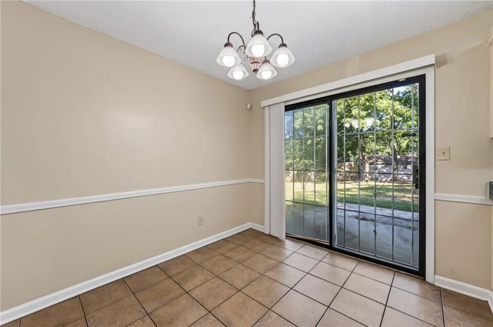 5350 Greenhedge Trail Stone Mountain, GA 30088