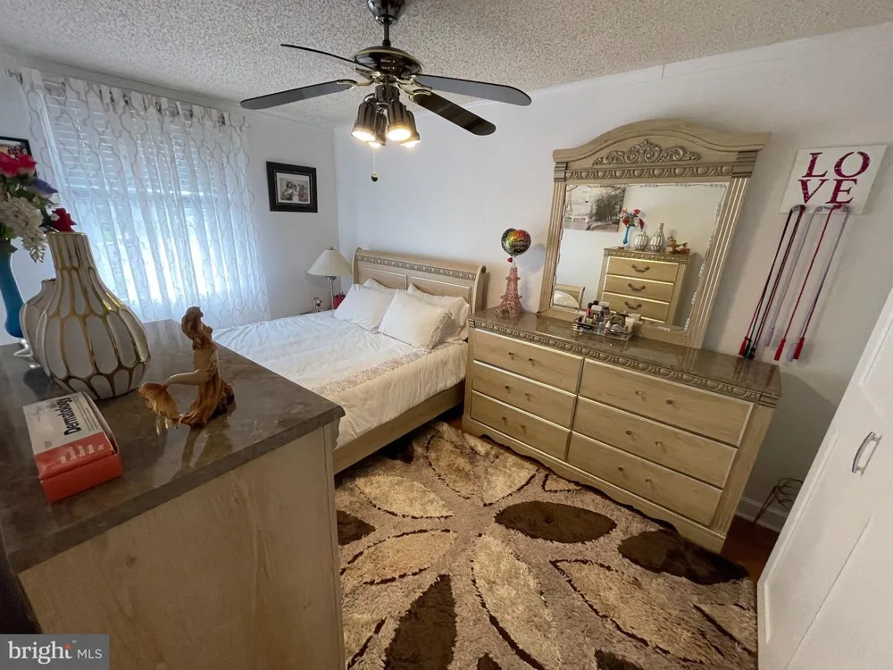 6310 BATTERSBY STREET Philadelphia, PA 19149