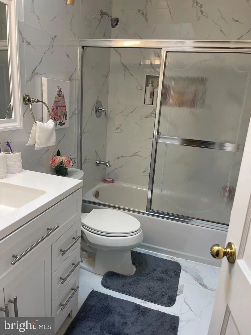 6310 BATTERSBY STREET Philadelphia, PA 19149