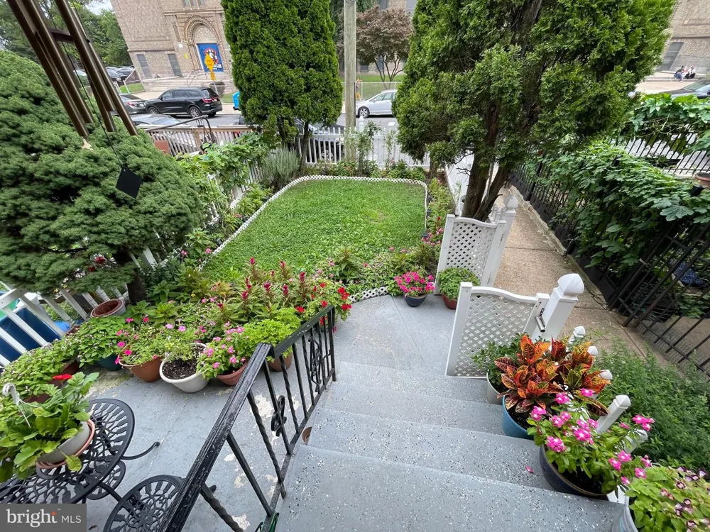 6310 BATTERSBY STREET Philadelphia, PA 19149