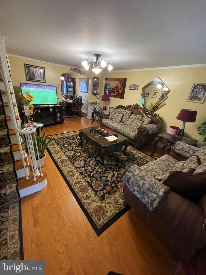 6310 BATTERSBY STREET Philadelphia, PA 19149