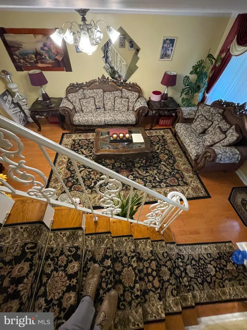 6310 BATTERSBY STREET Philadelphia, PA 19149