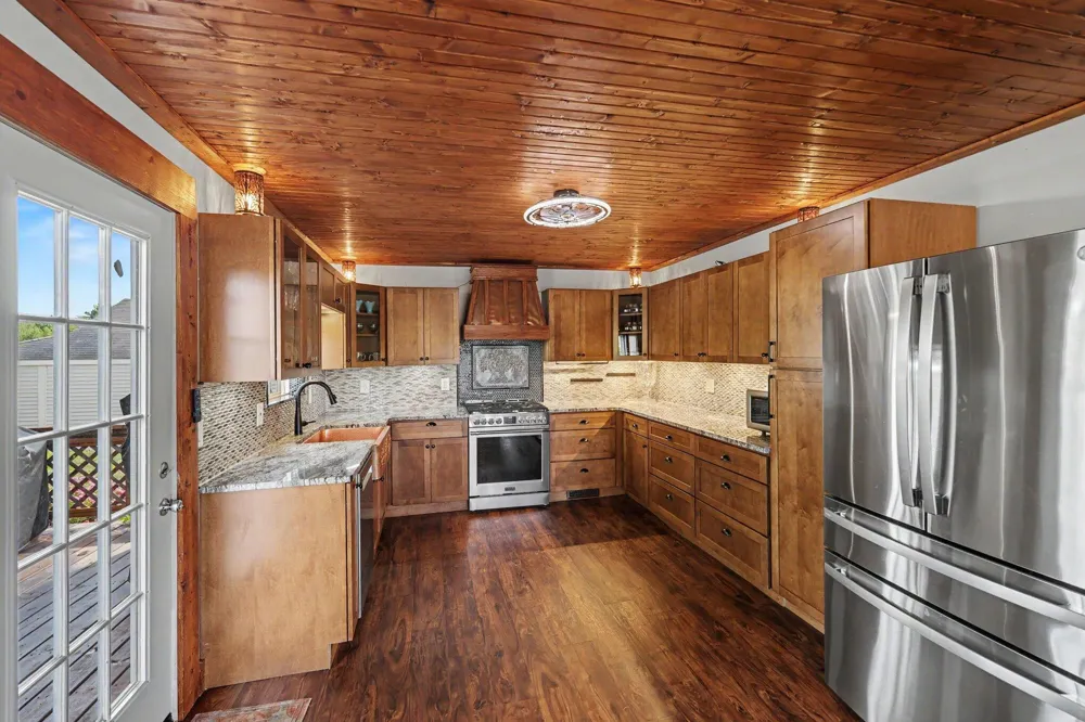 9917 Cady Road Jackson, MI 49201