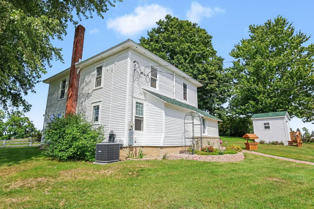 9917 Cady Road Jackson, MI 49201