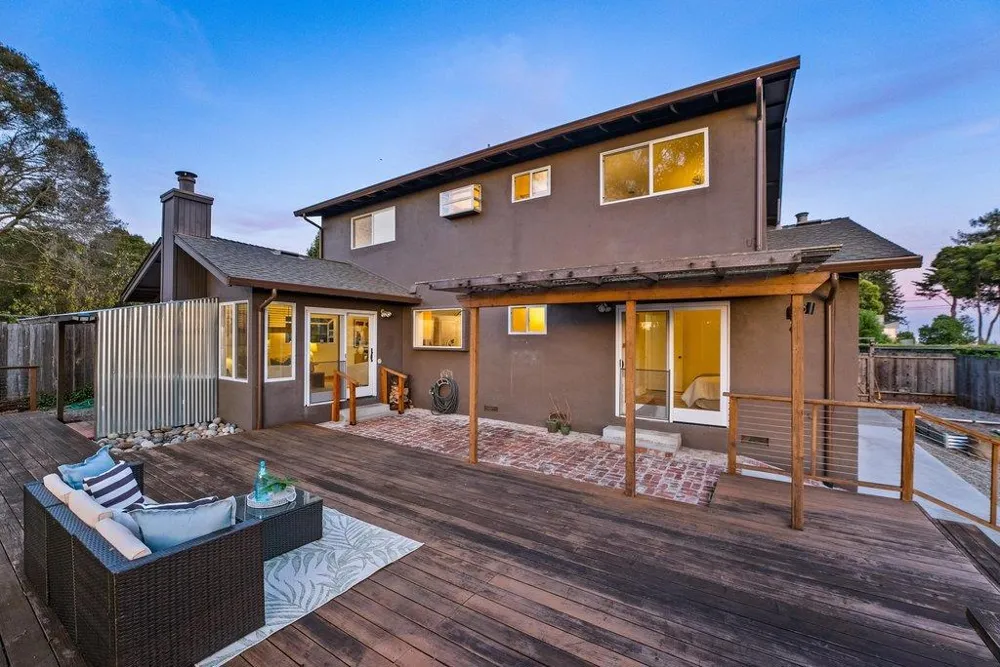 7101 Viewpoint Road Aptos, CA 95003