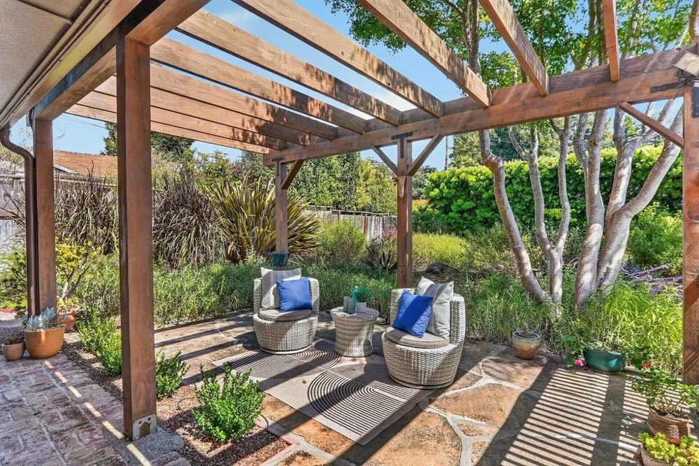 7101 Viewpoint Road Aptos, CA 95003