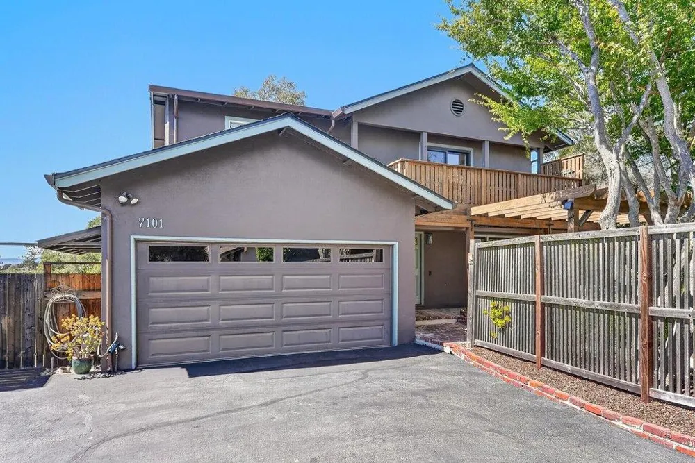 7101 Viewpoint Road Aptos, CA 95003
