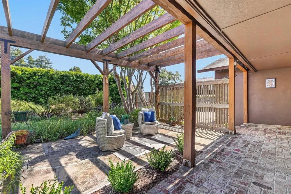 7101 Viewpoint Road Aptos, CA 95003