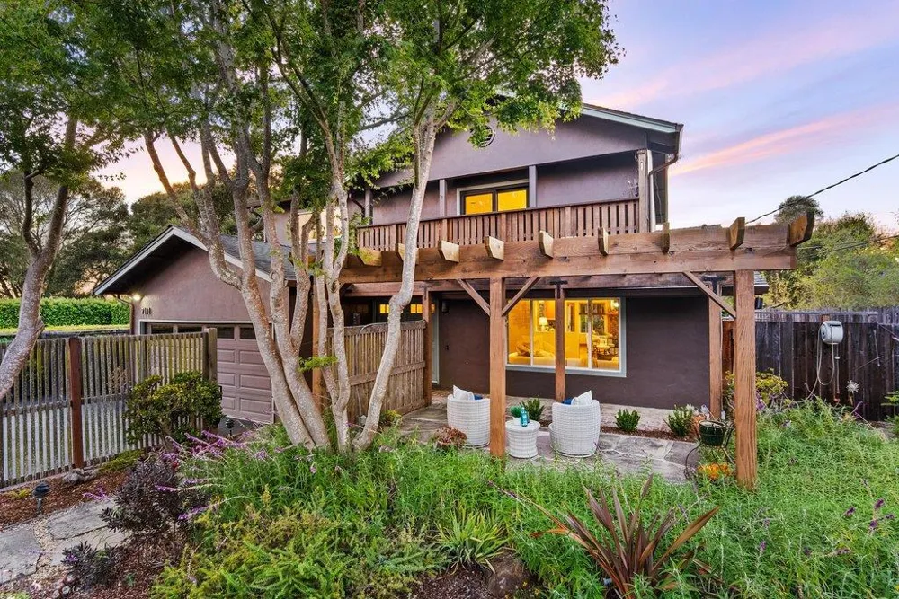 7101 Viewpoint Road Aptos, CA 95003