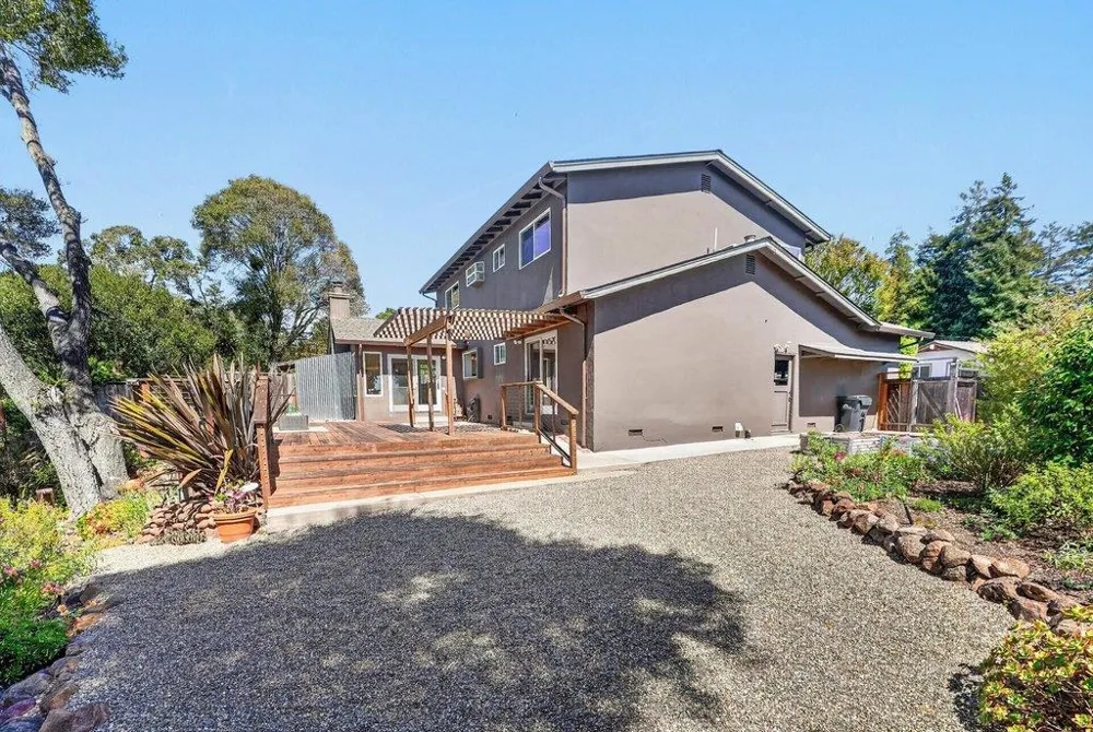 7101 Viewpoint Road Aptos, CA 95003