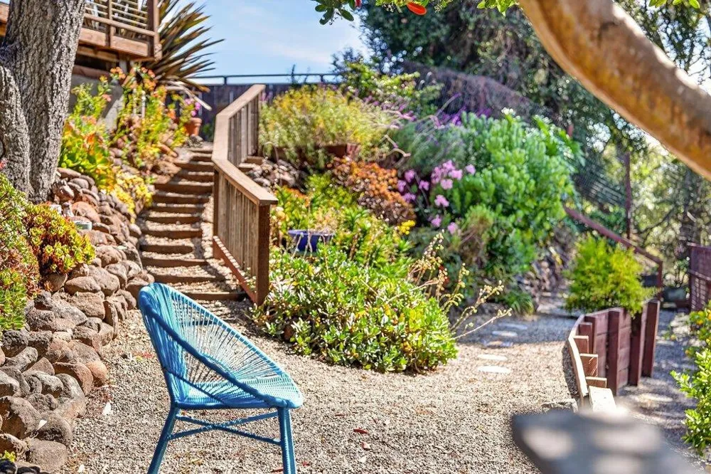 7101 Viewpoint Road Aptos, CA 95003