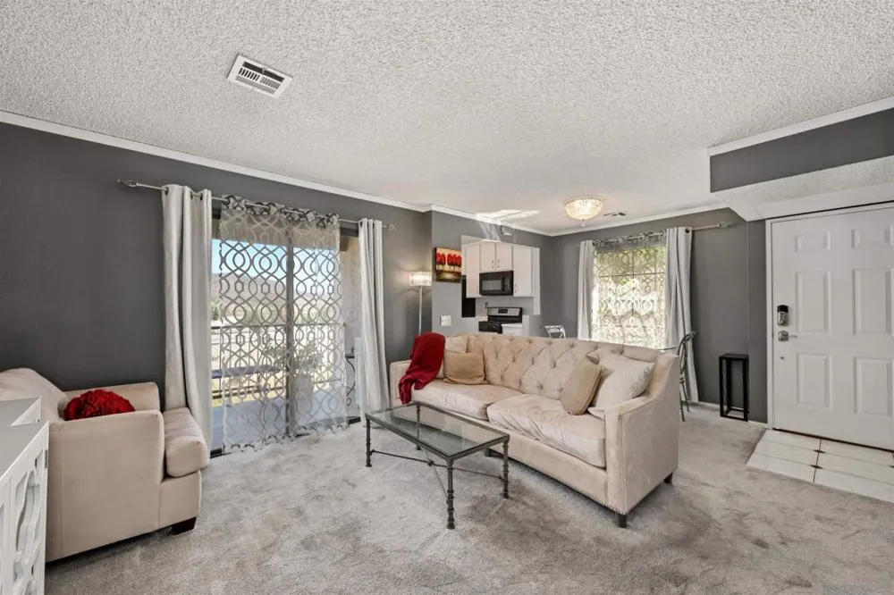 10359 Azuaga #200 San Diego, CA 92129