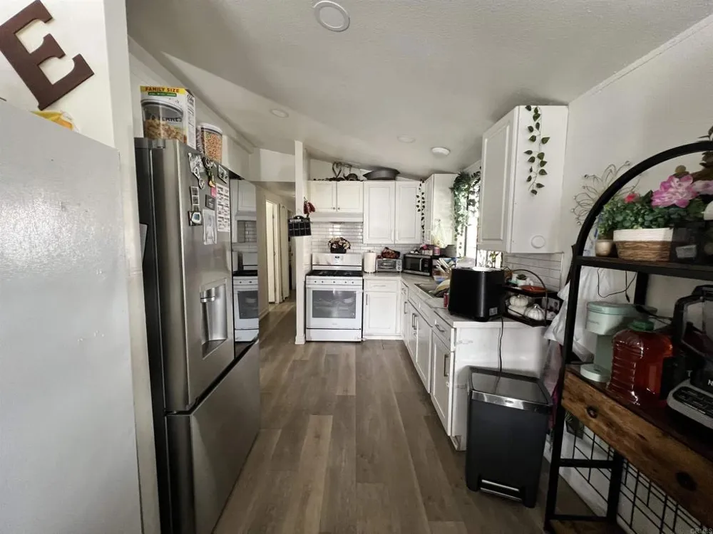 10707 Jamacha Boulevard #233 Spring Valley, CA 91978