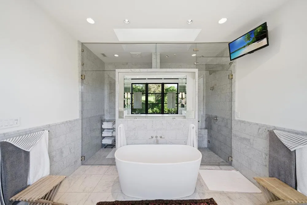 21888 Blue Oaks Place Los Altos Hills, CA 94022