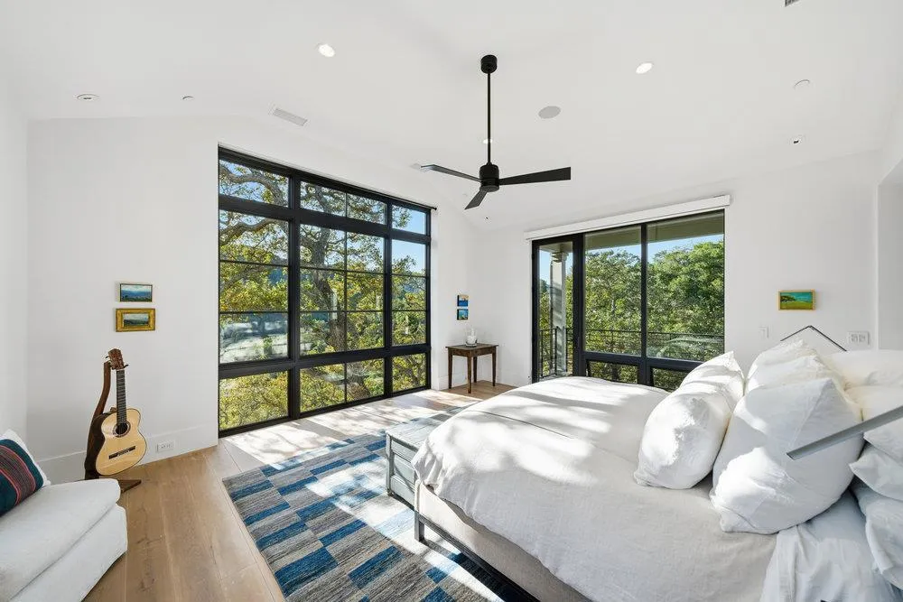 21888 Blue Oaks Place Los Altos Hills, CA 94022