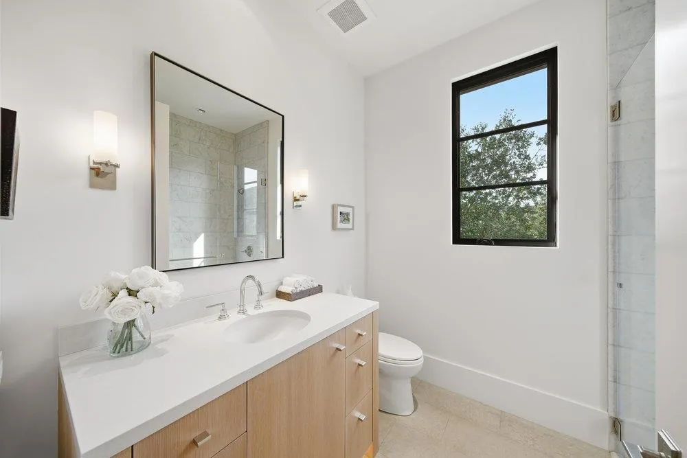 21888 Blue Oaks Place Los Altos Hills, CA 94022