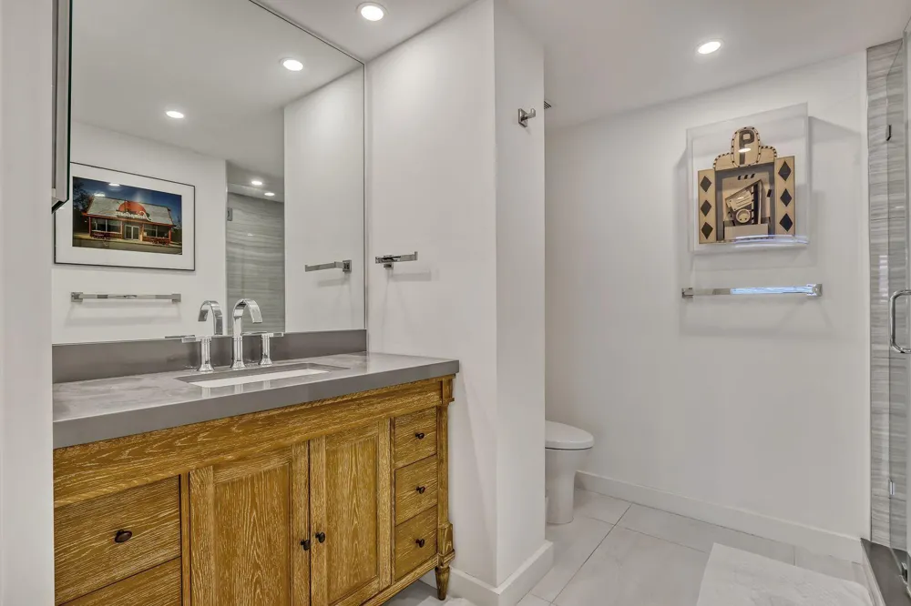 44 COCOANUT Row #507B Palm Beach, FL 33480