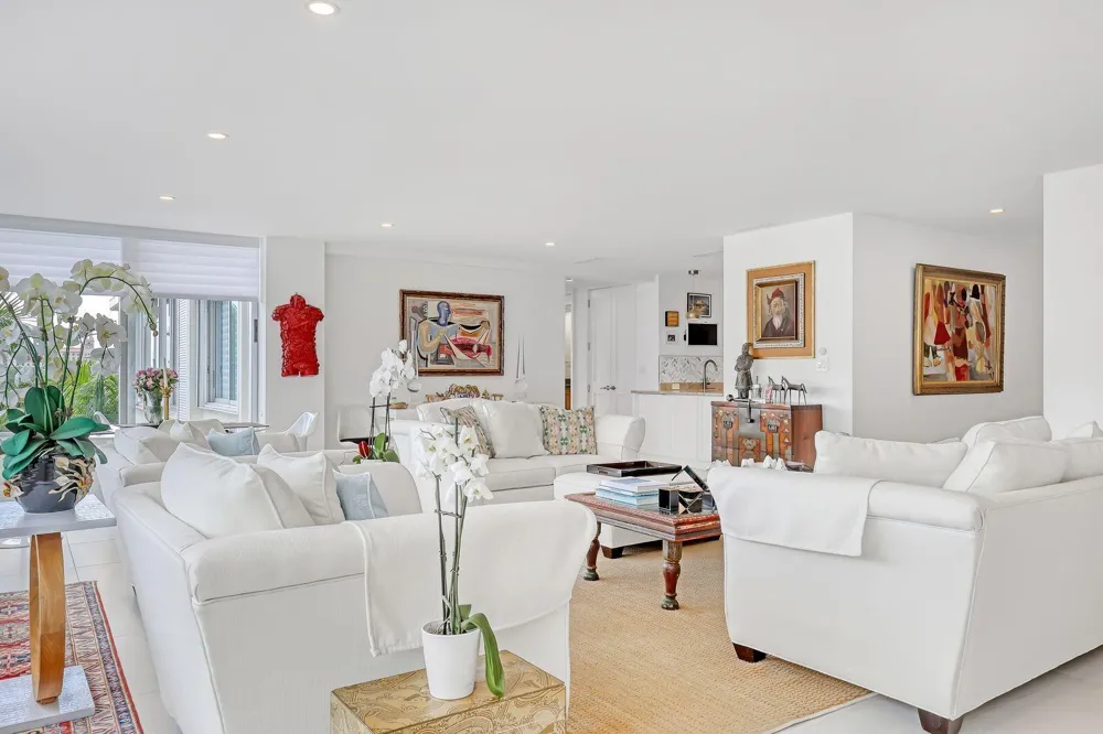 44 COCOANUT Row #507B Palm Beach, FL 33480
