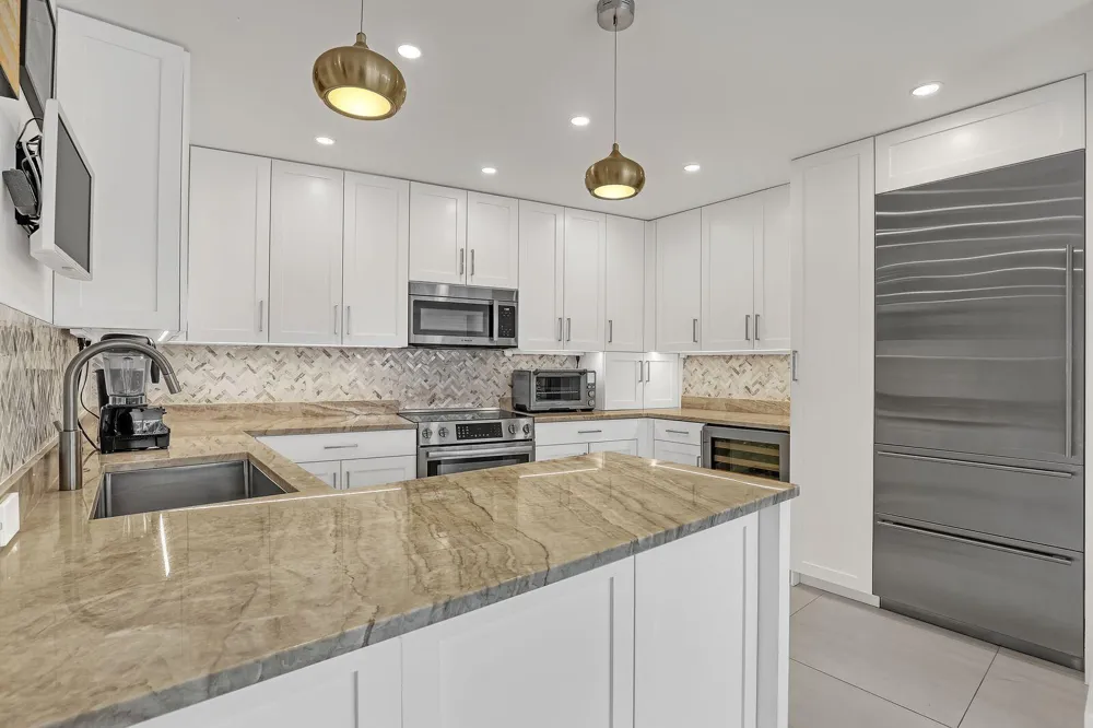 44 COCOANUT Row #507B Palm Beach, FL 33480