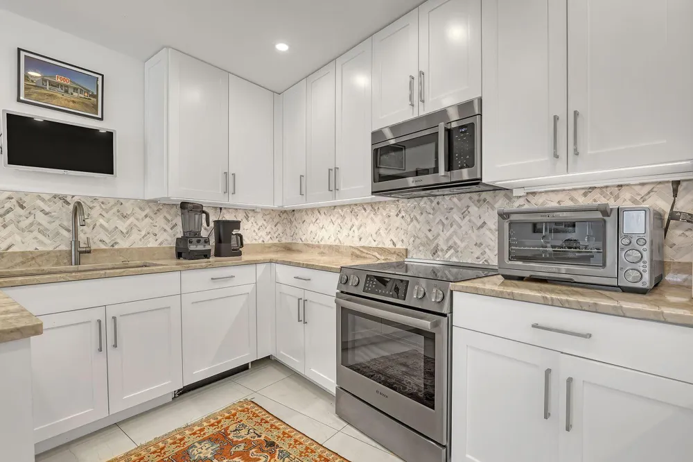 44 COCOANUT Row #507B Palm Beach, FL 33480