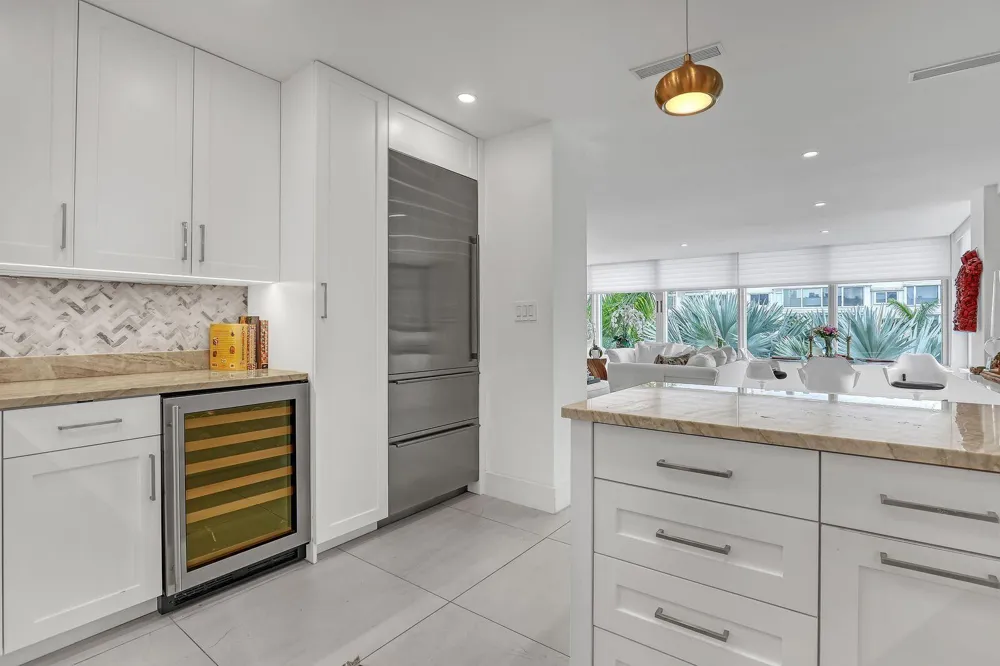 44 COCOANUT Row #507B Palm Beach, FL 33480