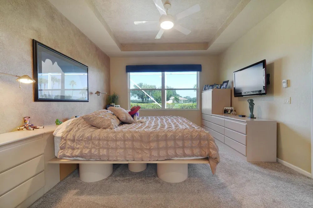 7148 CATALUNA CIRCLE Delray Beach, FL 33446