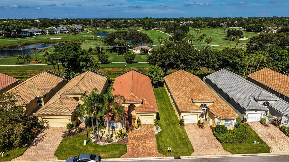 7148 CATALUNA CIRCLE Delray Beach, FL 33446