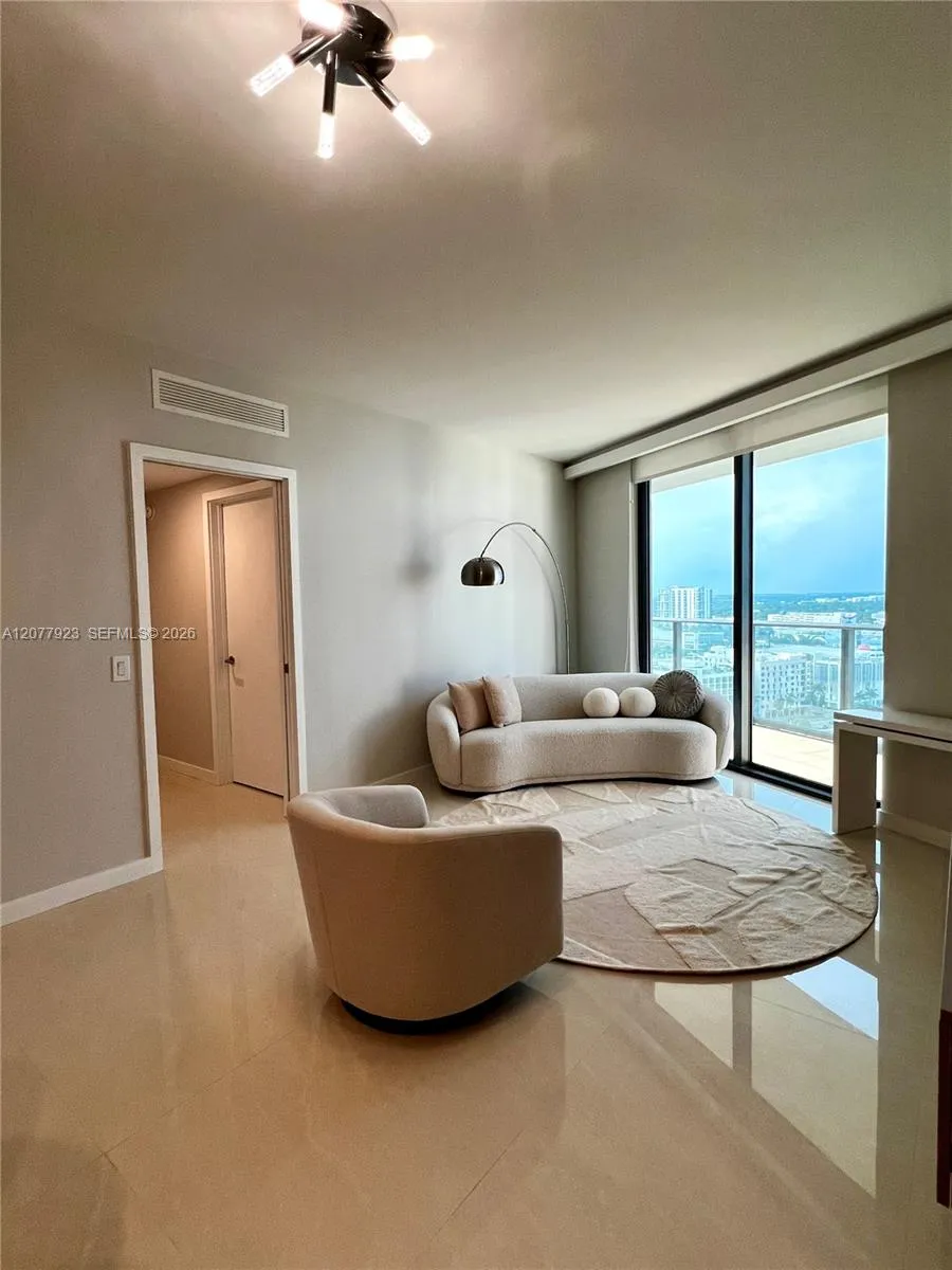 501 NE 31st St #1910 Miami, FL 33137