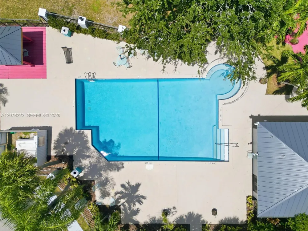7610 Westwood Dr #122 Tamarac, FL 33321