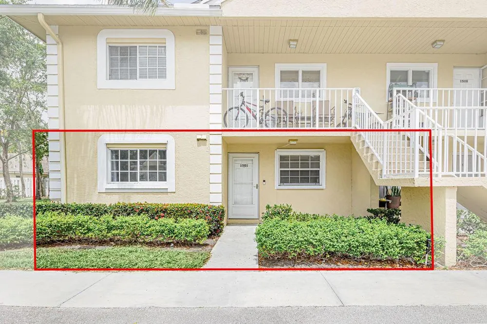 1501 PALM BEACH TRACE DRIVE Royal Palm Beach, FL 33411