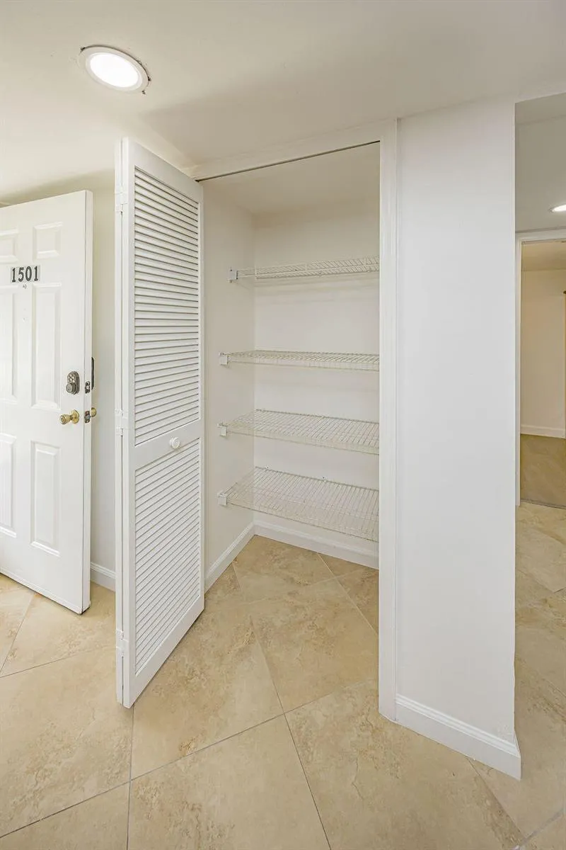 1501 PALM BEACH TRACE DRIVE Royal Palm Beach, FL 33411