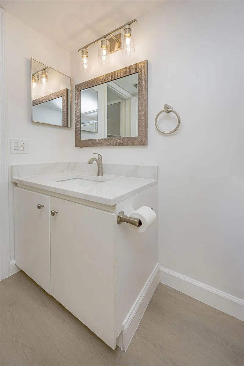 1501 PALM BEACH TRACE DRIVE Royal Palm Beach, FL 33411