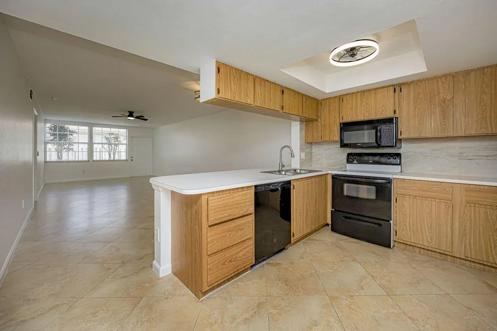1501 PALM BEACH TRACE DRIVE Royal Palm Beach, FL 33411