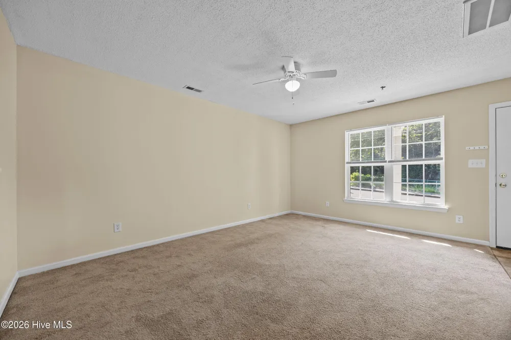 370 Bracken Place Jacksonville, NC 28540