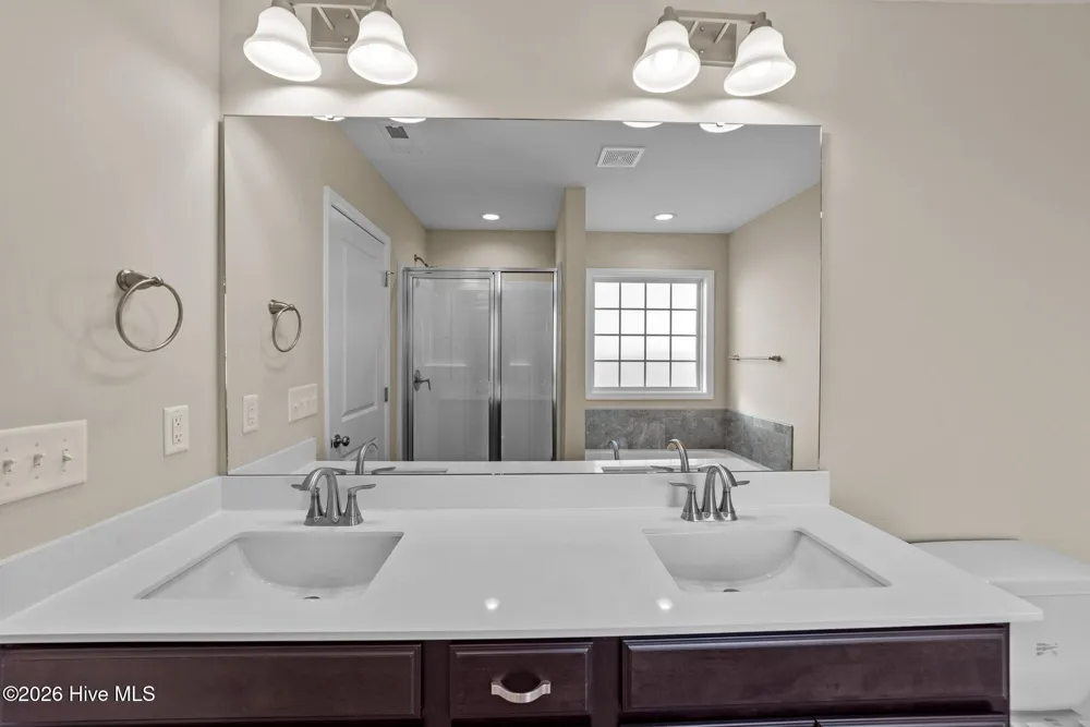 2317 Rhinestone Drive Winterville, NC 28590