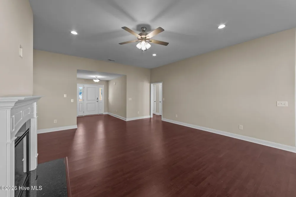 2317 Rhinestone Drive Winterville, NC 28590