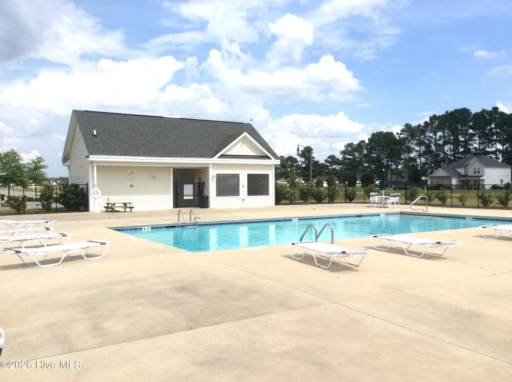 2317 Rhinestone Drive Winterville, NC 28590