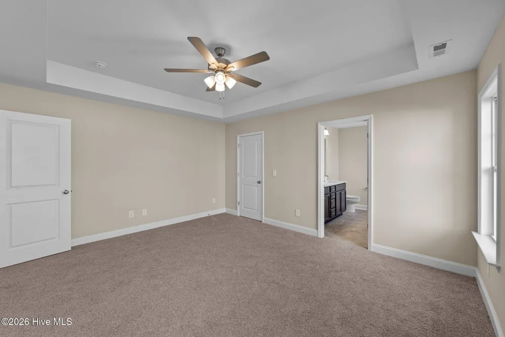 2317 Rhinestone Drive Winterville, NC 28590