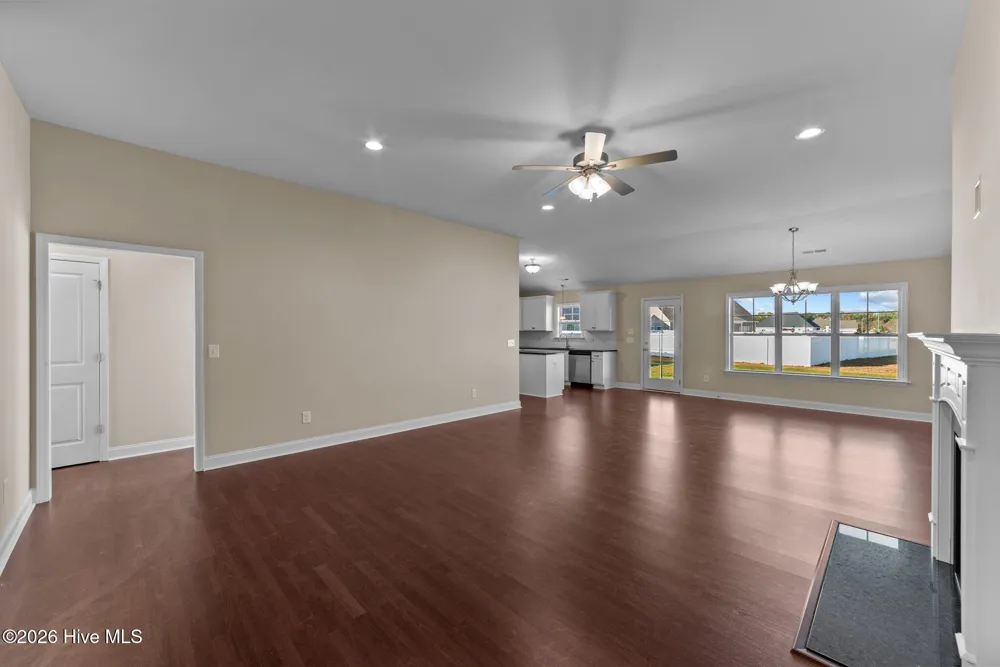 2317 Rhinestone Drive Winterville, NC 28590