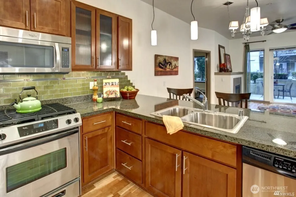 375 Kirkland Avenue #127 Kirkland, WA 98033