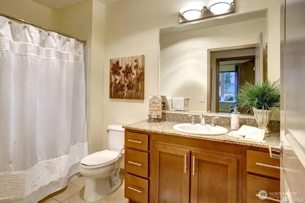 375 Kirkland Avenue #127 Kirkland, WA 98033